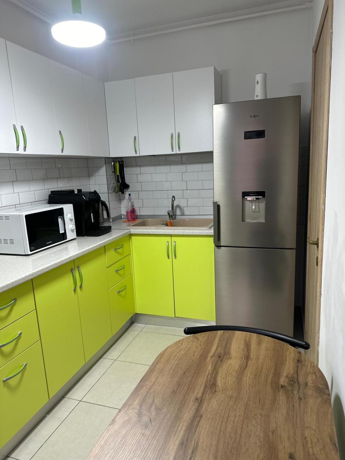 Alexhome Lux Apartment 27 Free Parking Bukares Bagian luar foto